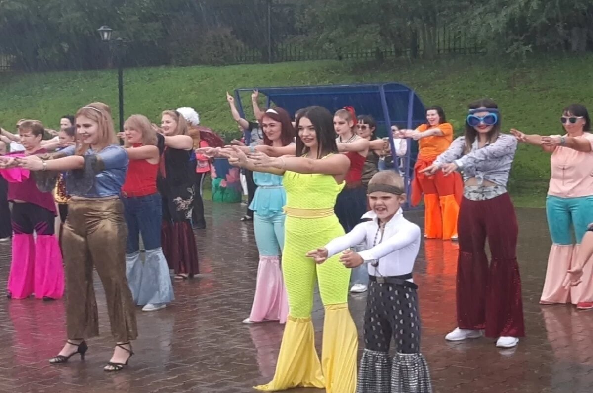    Хореографы из Петербурга и Хабаровска научат танцам весь край