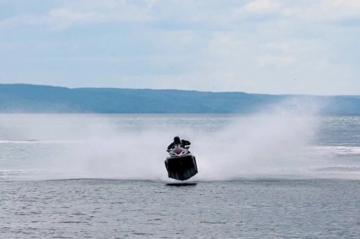    В Приморье задержали водителя гидроцикла, сбившего детей в Хасанском районе