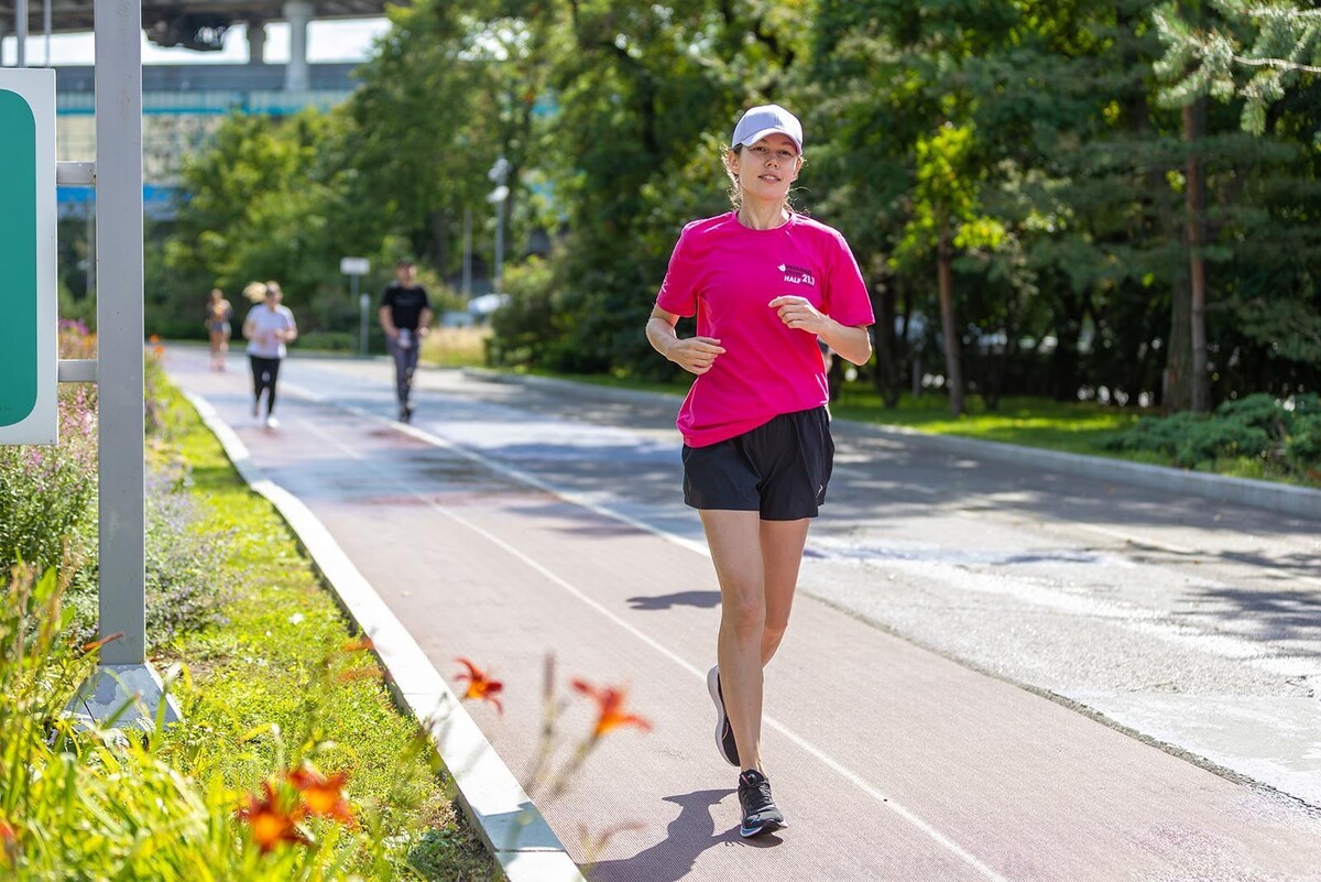    В Москве отметят день рождения легкой атлетики массовыми забегами