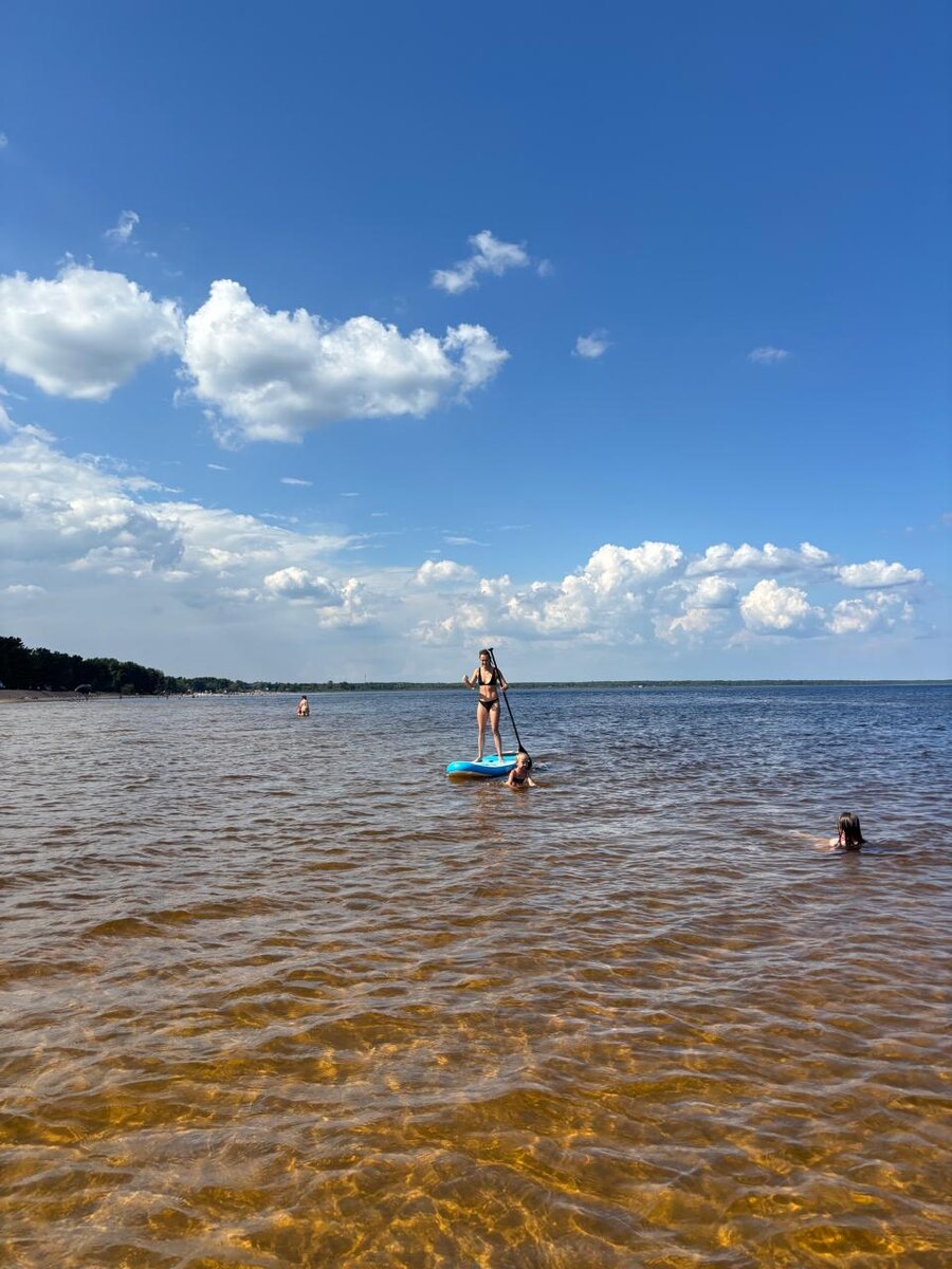 Фото автора. Настюша на сапе. 