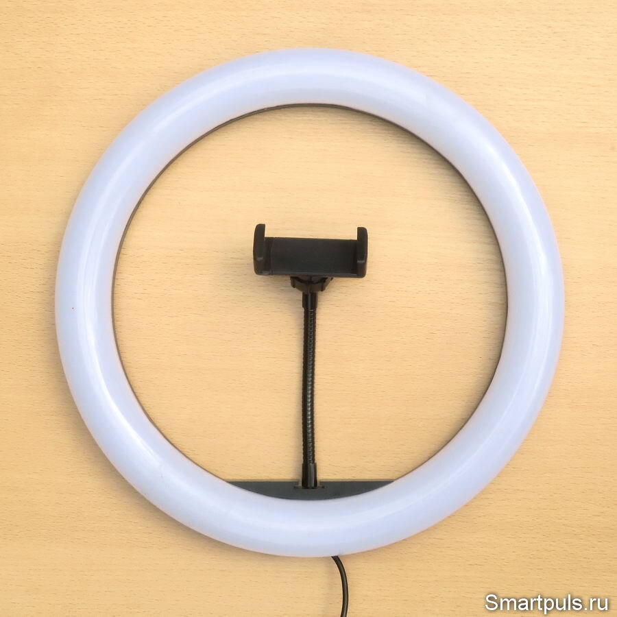 Кольцевая лампа 33 см - вид спереди