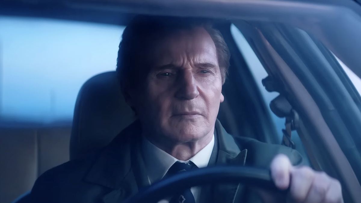 Кадр из фильма "Голый пистолет"