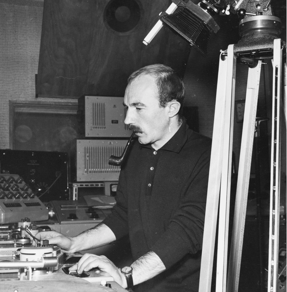 Бернар Пармеджани в домашней студии на Рю де Савойя 