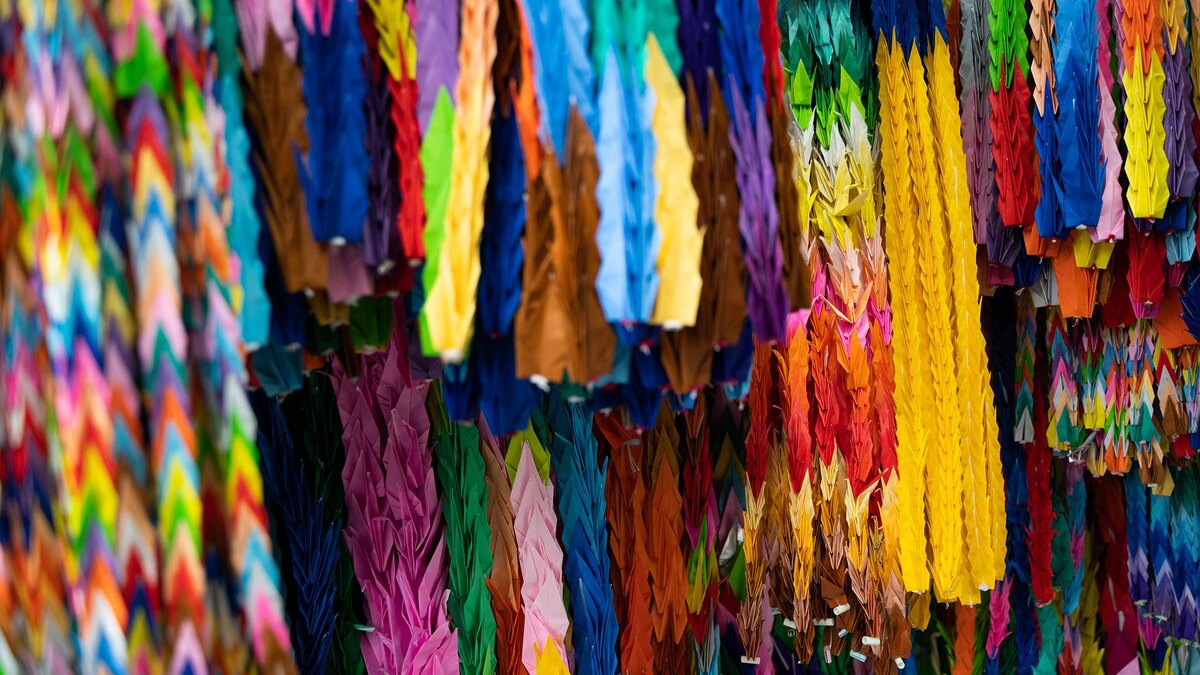 Бумажные журавлики/ Фото: Zhang Xiaoyu/globallookpress.com