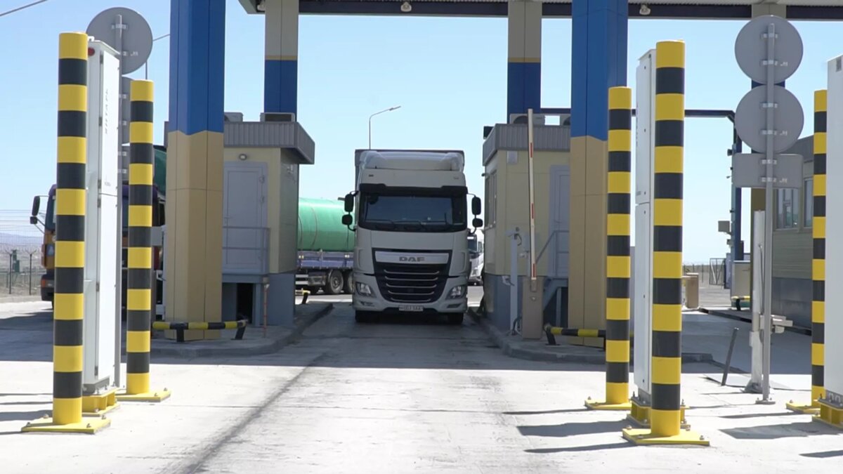 © Photo : КГД МФ РК