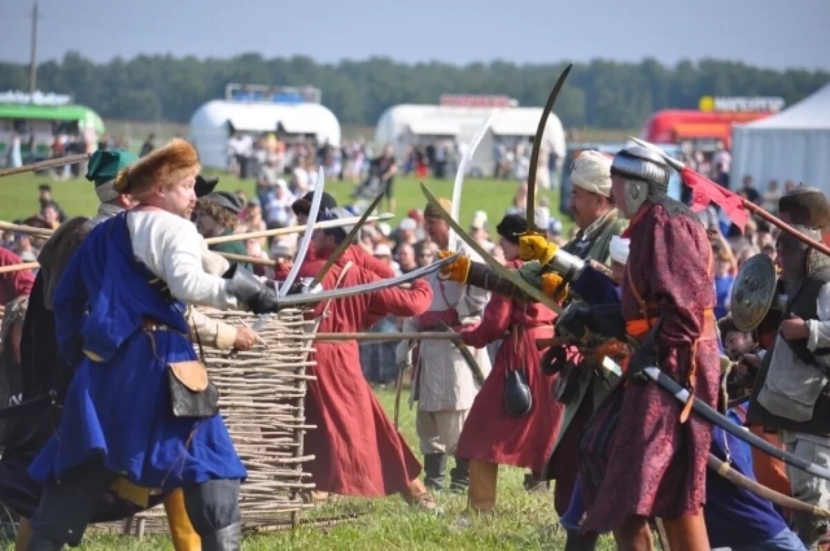    Противники встретились лицом к лицу.