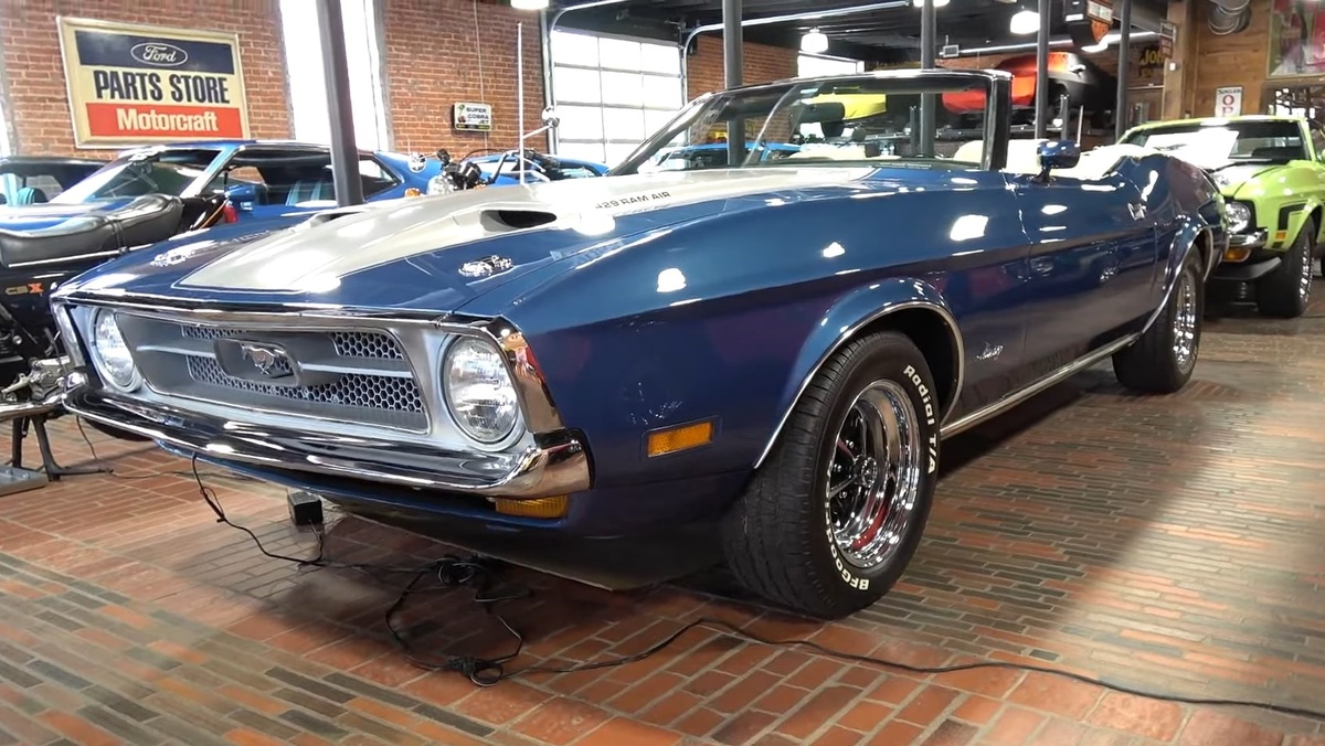 Ford Mustang Cobra Jet