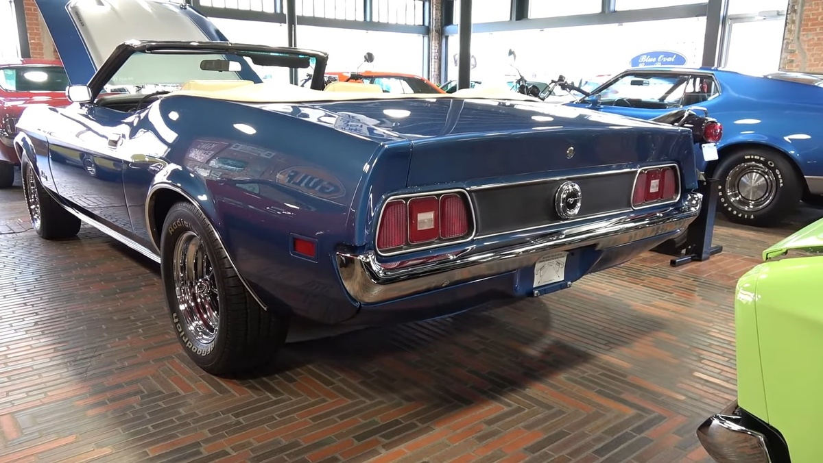 Ford Mustang Cobra Jet