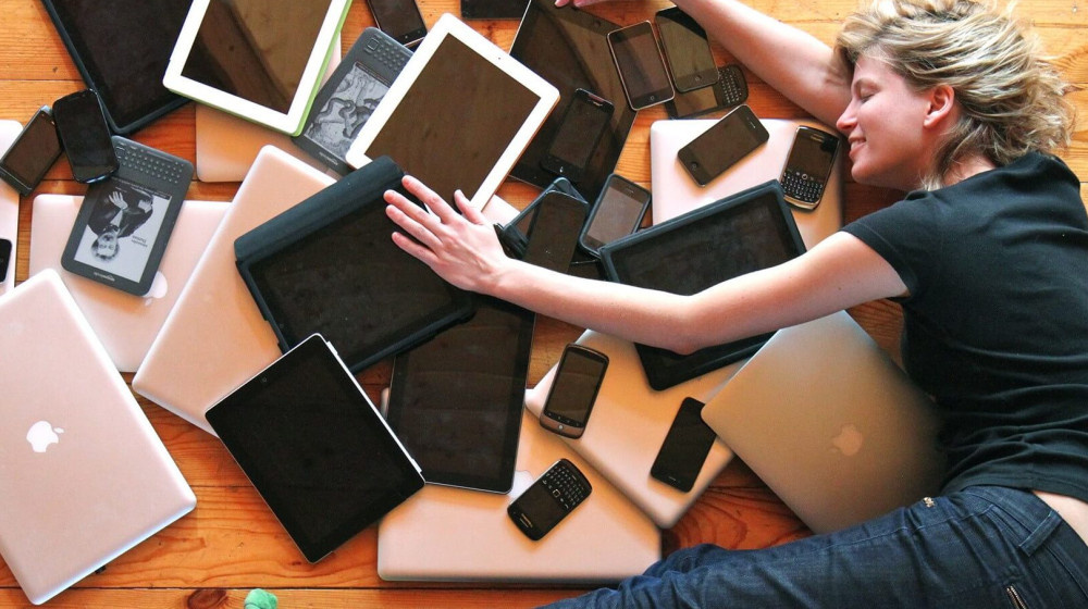    Дофаминовые кнопки: дети-зомби в мире VK