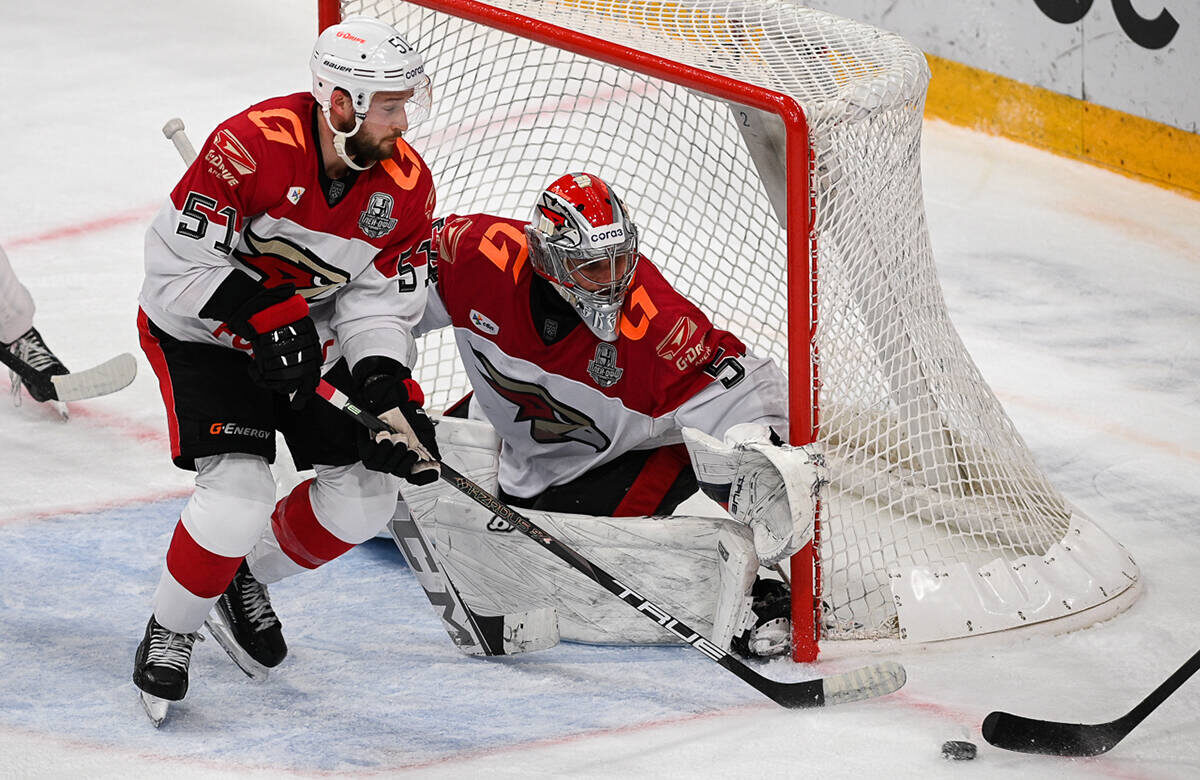 «Авангард» будет решать какие-то задачи, но я не думаю, что они способны решить основную. А именно – Кубок Гагарина»Фото: hawk.ru