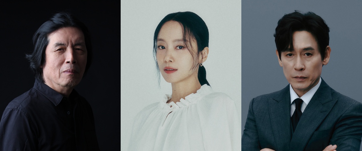    Слева направо: Ли Чхан Дон, Чон До Ён и Соль Гён ГуСоцсети