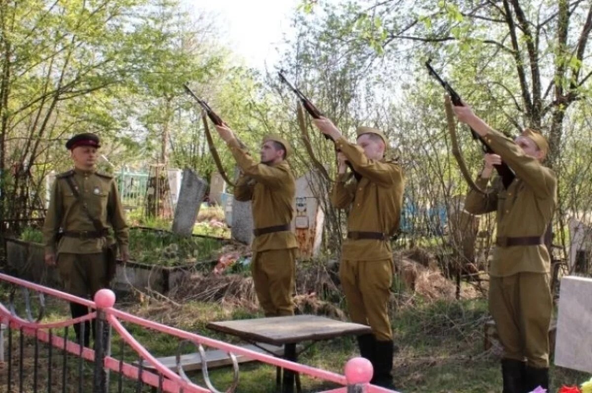    На табличках воинского захоронения в Тверской области допустили ошибки
