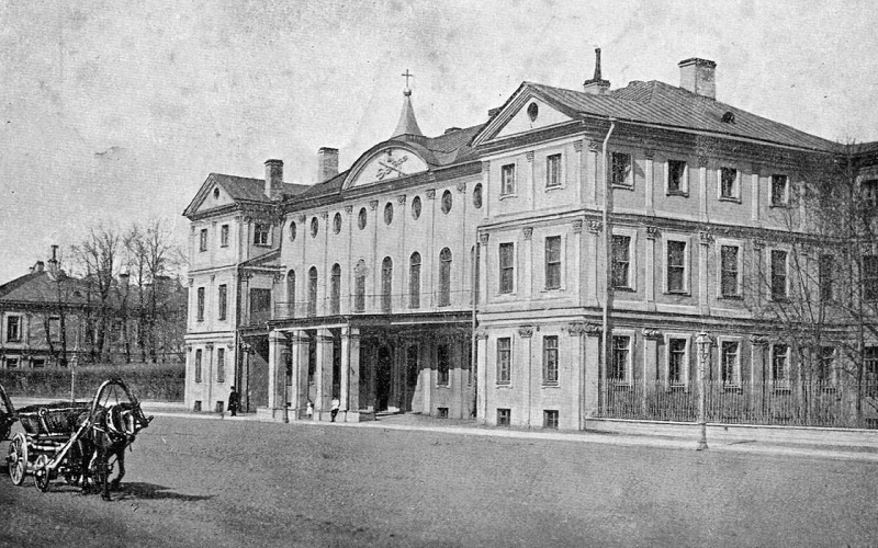 Первый кадетский корпус в Петербурге.