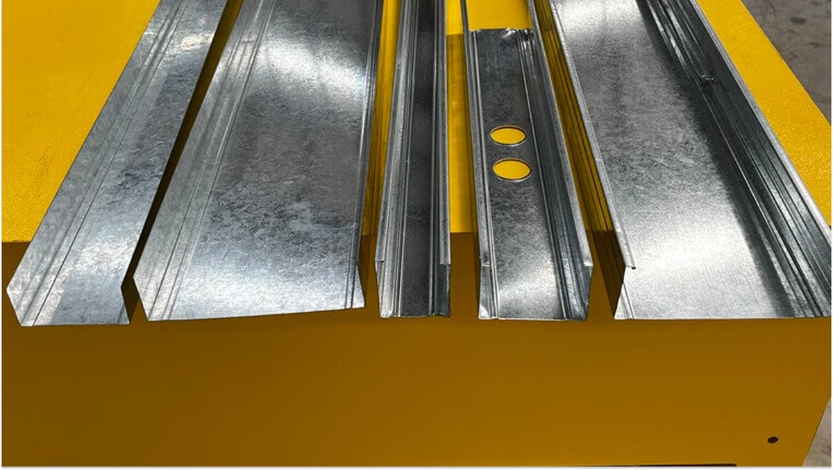 Разнообразие профилей позволяет реализовать практически любую дизайнерскую задумку.