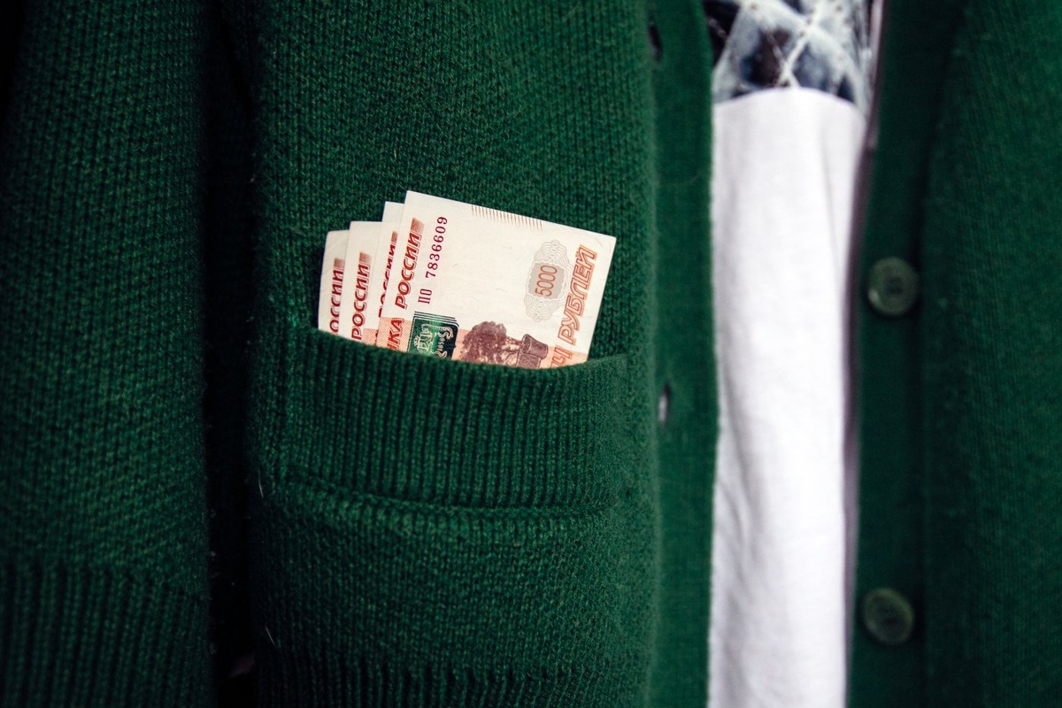    Более 9 тысяч югорчан старше 80 лет получают удвоенную пенсию