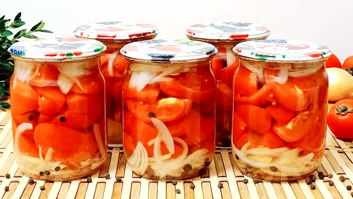 3 простых рецепта помидоров дольками на зиму — без стерилизации и лишней суеты