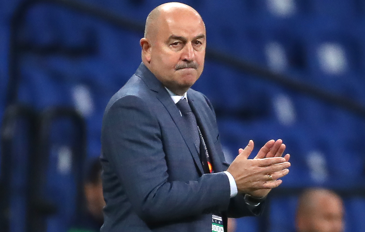    Главный тренер "Ахмата" Станислав Черчесов   Станислав Красильников/ТАСС