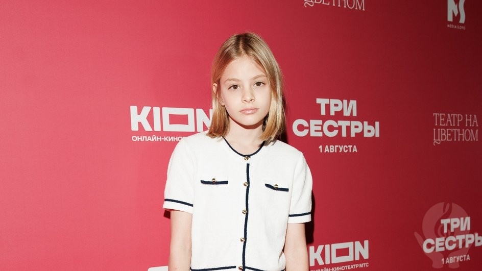    Алиса Юнусова на премьере сериала «Три сестры», фото: пресс-служба