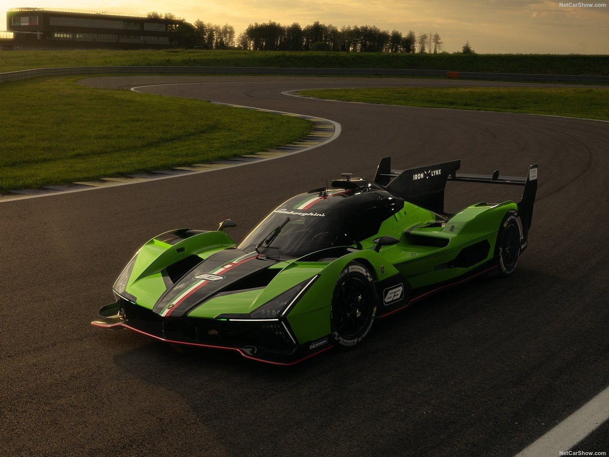    В дебютном сезоне 2024 года в гонках WEC SC63 не смог подняться выше десятого места