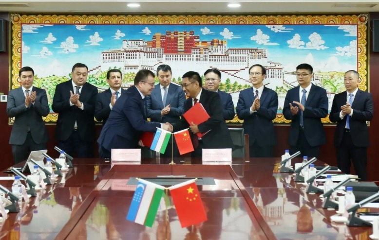 Фото пресс-службы Министерства горнодобывающей промышленности и геологии Узбекистана