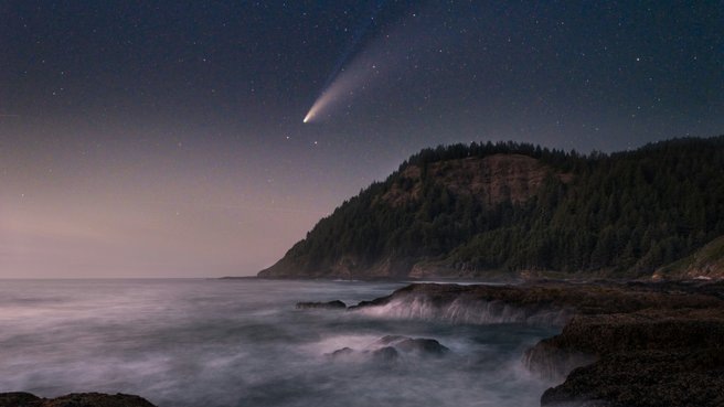 Помощь из космоса: как кометы могут сделать планету обитаемой