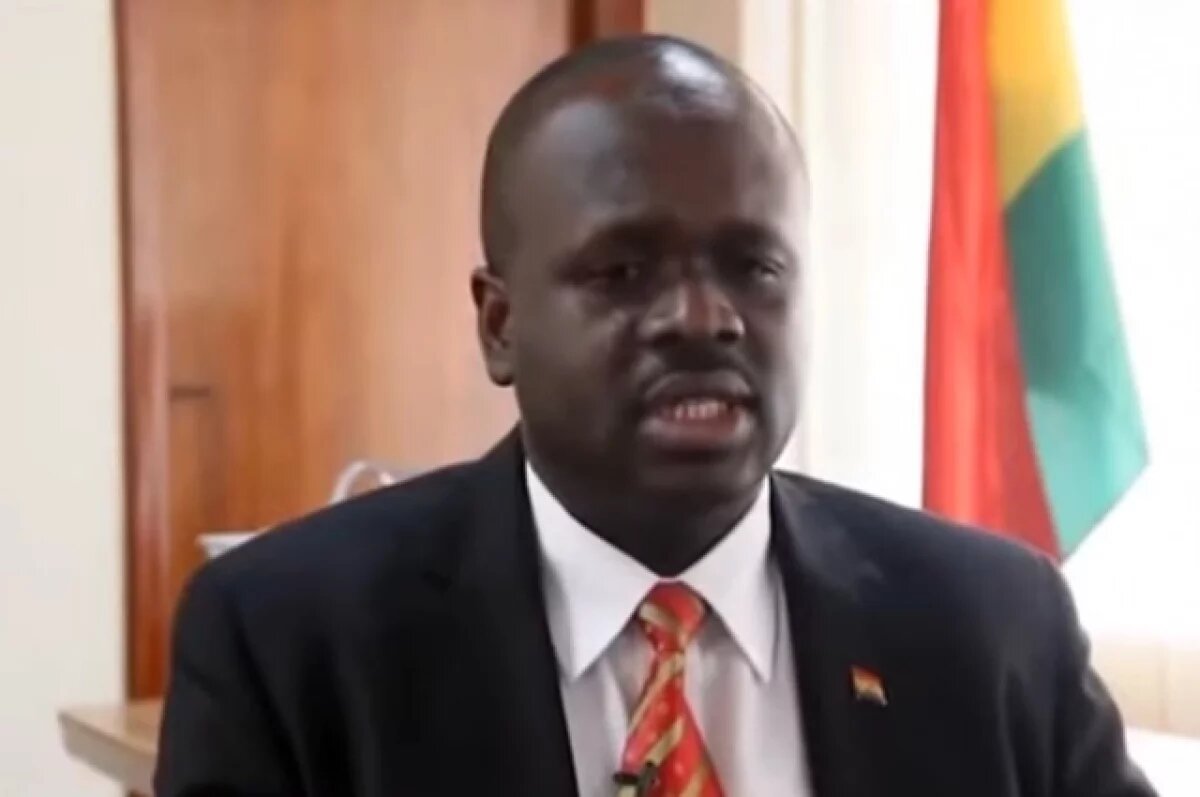    Reuters: министр обороны Ганы погиб при крушении вертолета