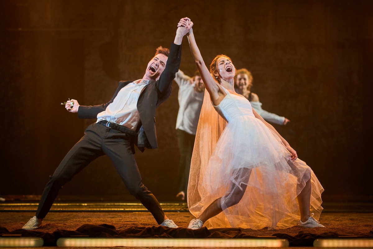    Театр "Красный факел"