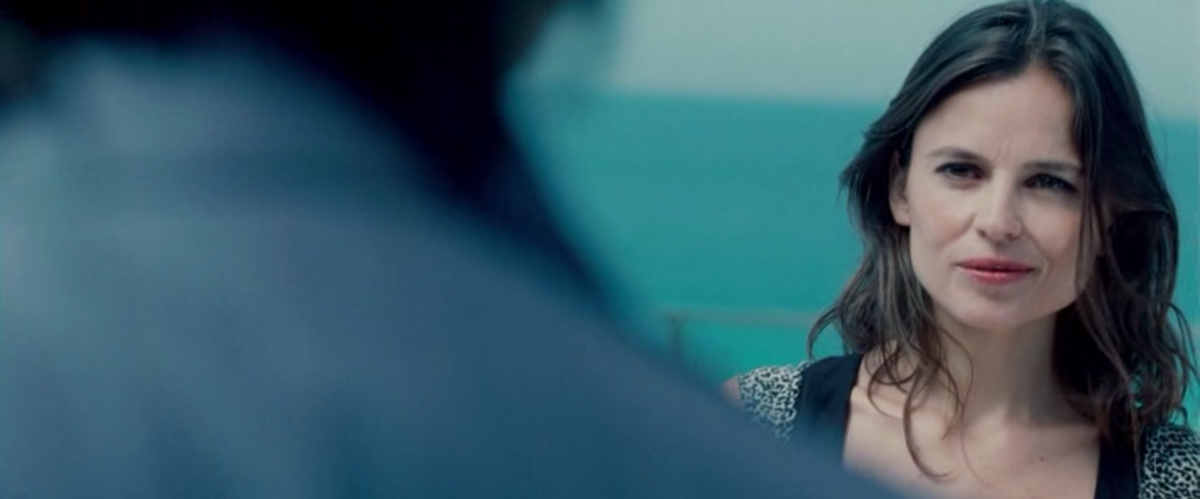 Ана (в исполнении Елены Анайи) | скриншот из фильма