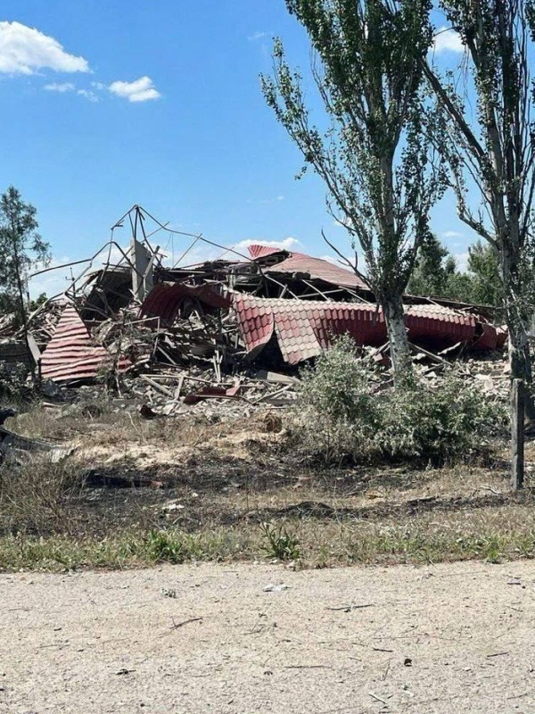    ВСУ ведут обстрелы ЛНР, ДНР, Белгородской, Курской и Херсонской области. Обзор ситуации в прифронтовых регионах России на вечер 6 августа