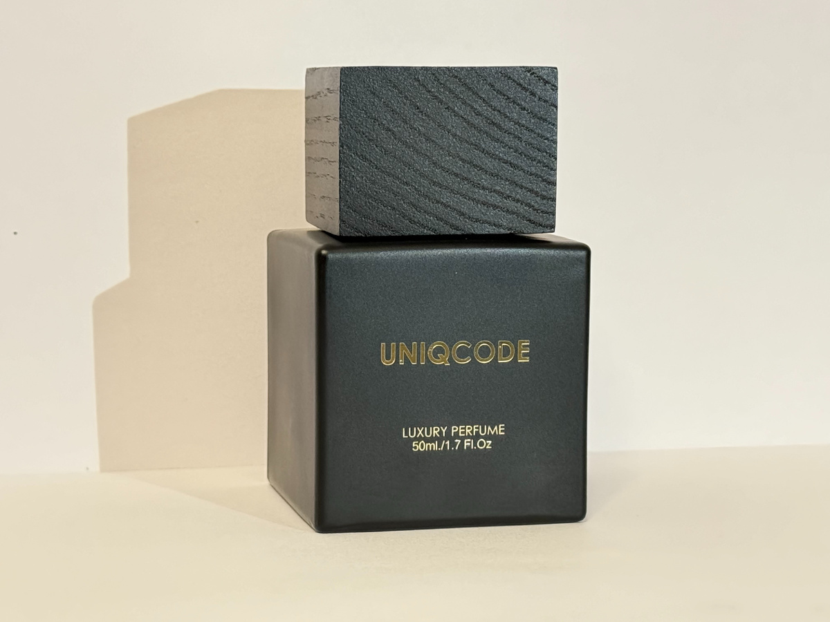 Первый созданный аромат EU01 - бренд UNIQCODE