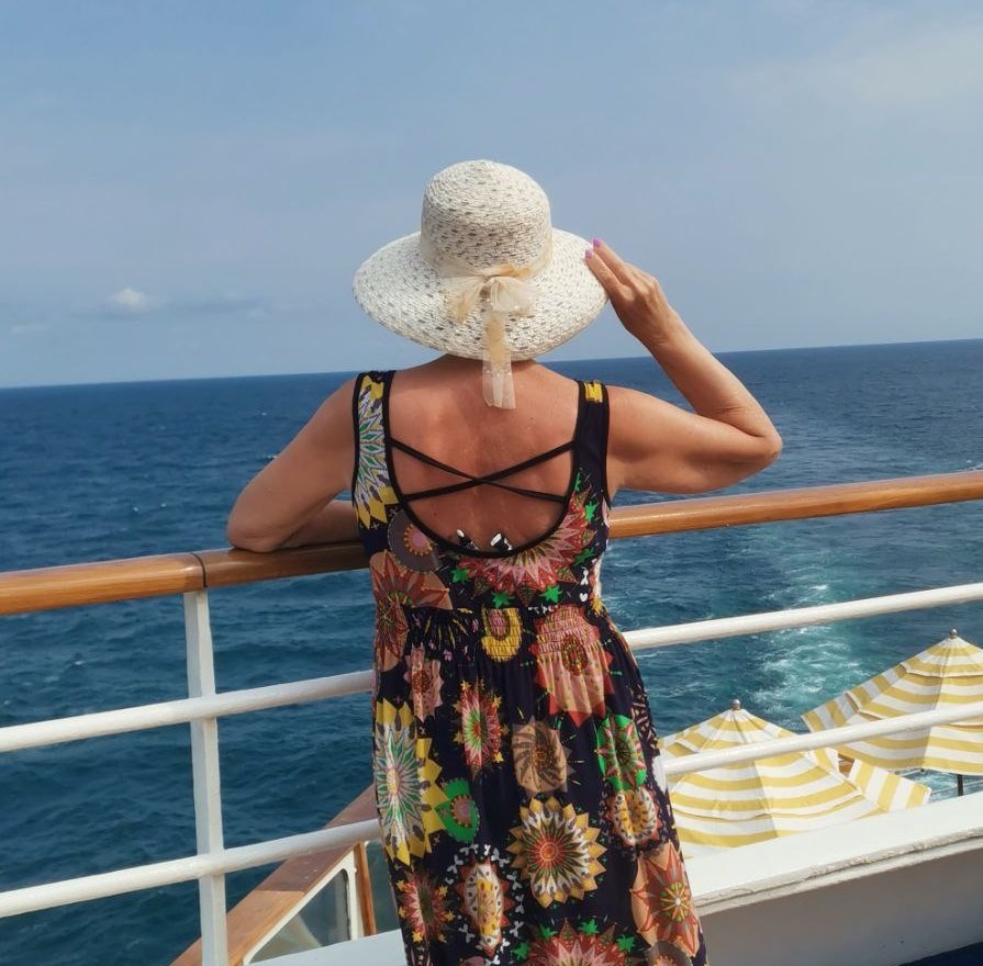 позови меня в даль светлую...