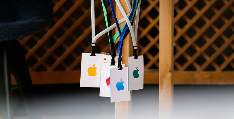 Apple Inc. дополнительно инвестирует $100 млрд в производственные мощности в США, сообщает Bloomberg со ссылкой на источник в Белом доме.