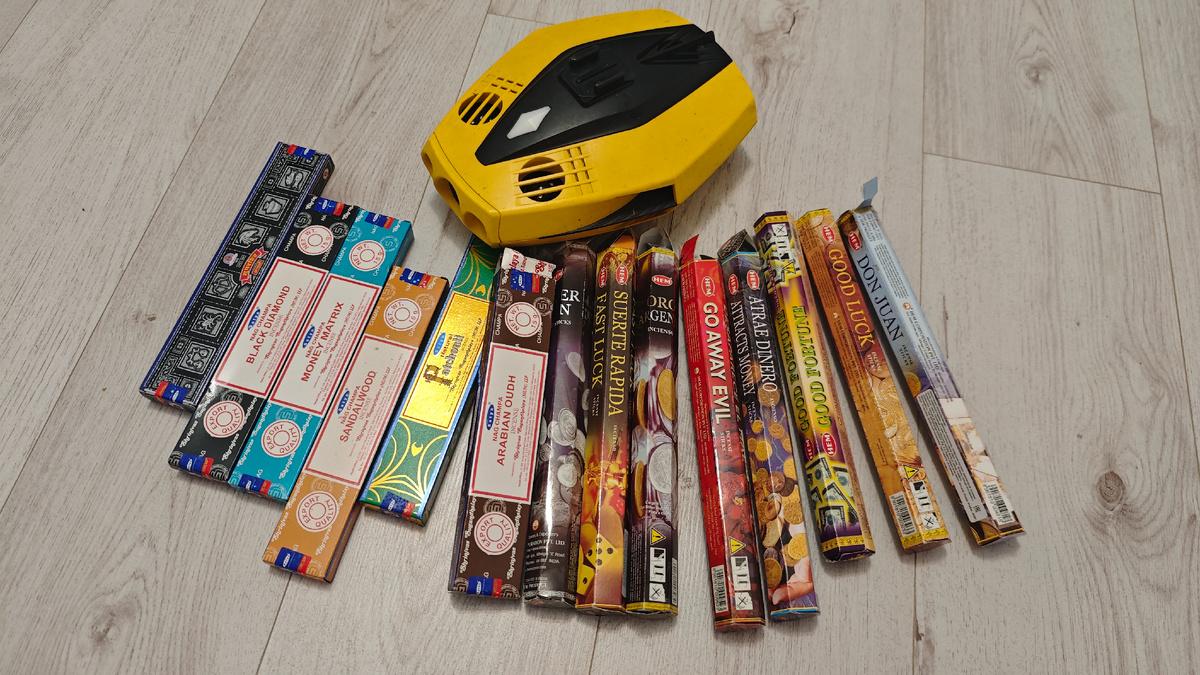 Покупать благовония наборами дешевле.