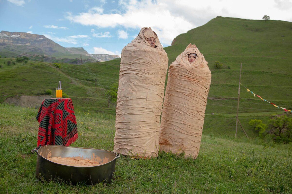 "Централ Партнершип"
Семья Костюшкиных во время спа-процедуры "бьюти-кебаб"