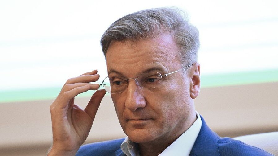 Сбербанк заблокировал 50 миллионов: как обычному вкладчику отказали в его же деньгах