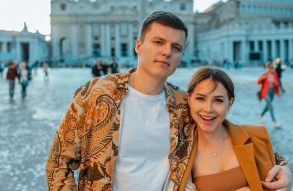    Валерия и Артем Чекалины. Фото: соцсети