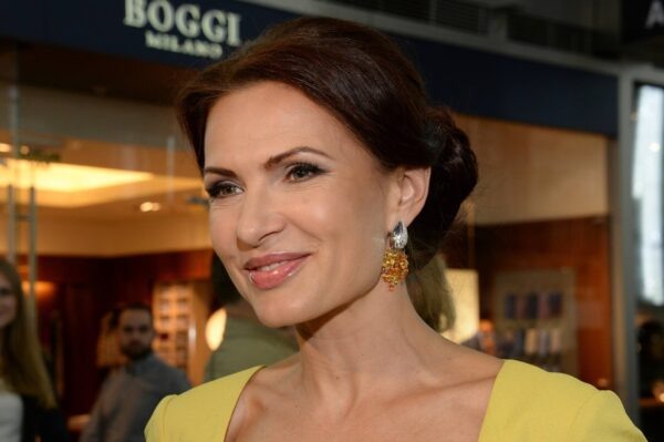    Эвелина Бледанс. Фото yobte.ru
