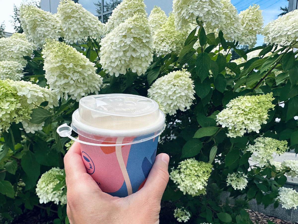 Что осталось неизменным за эти годы, так это офисные перерывы на кофе.