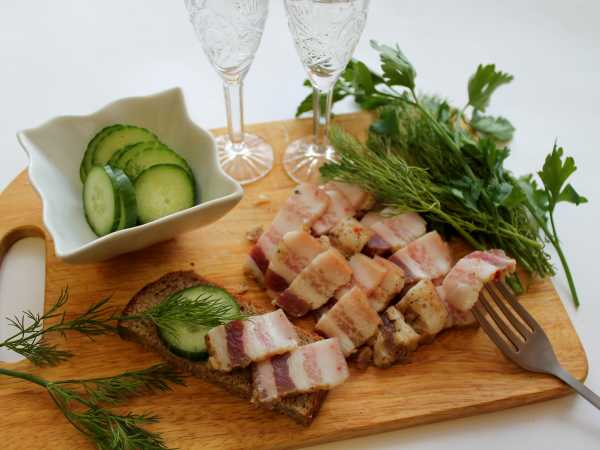 Фото с сайта: https://img.iamcook.ru/old/upl/recipes/cat/u-1518dde30bf67ecd7143fba731e28655.JPG