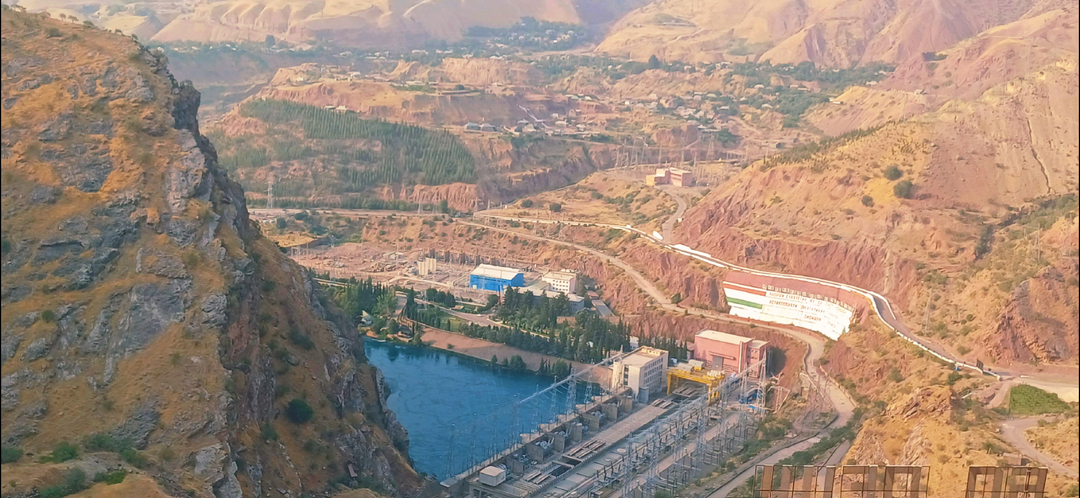 Нурекская ГЭС: выше Исаакиевского собора и Эйфелевой башни. Как в горах Таджикистана появилось это чудо инженерной мысли?