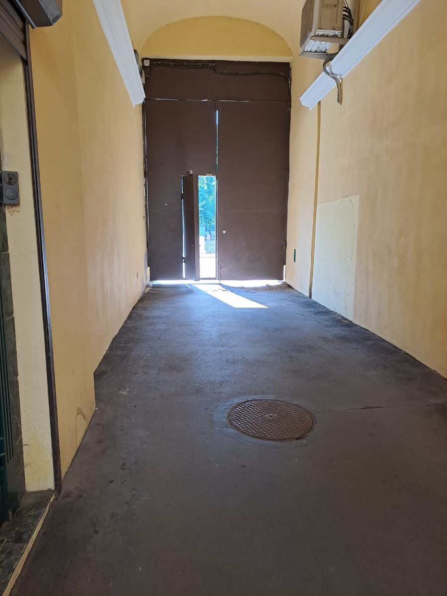 Вход в Мозаичный двор