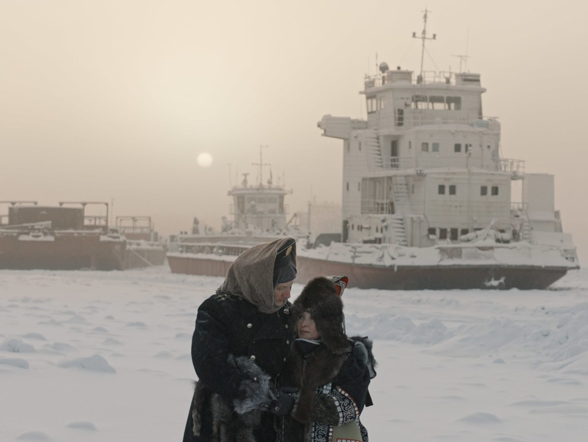 кадр из фильма "Белый пароход"