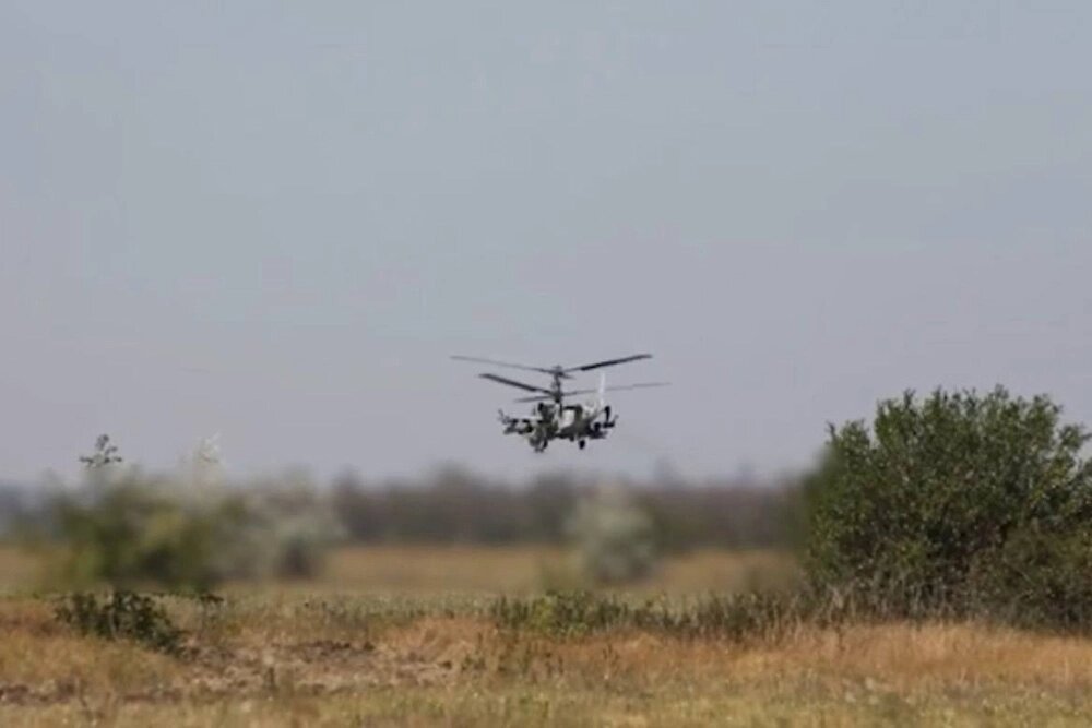    Вертолет Ка-52м в полете. Фото: Министерство обороны РФ