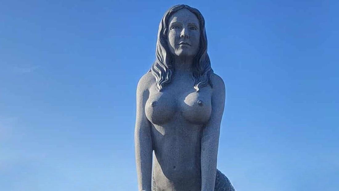 "Большая Русалочка" в Коппенгагине