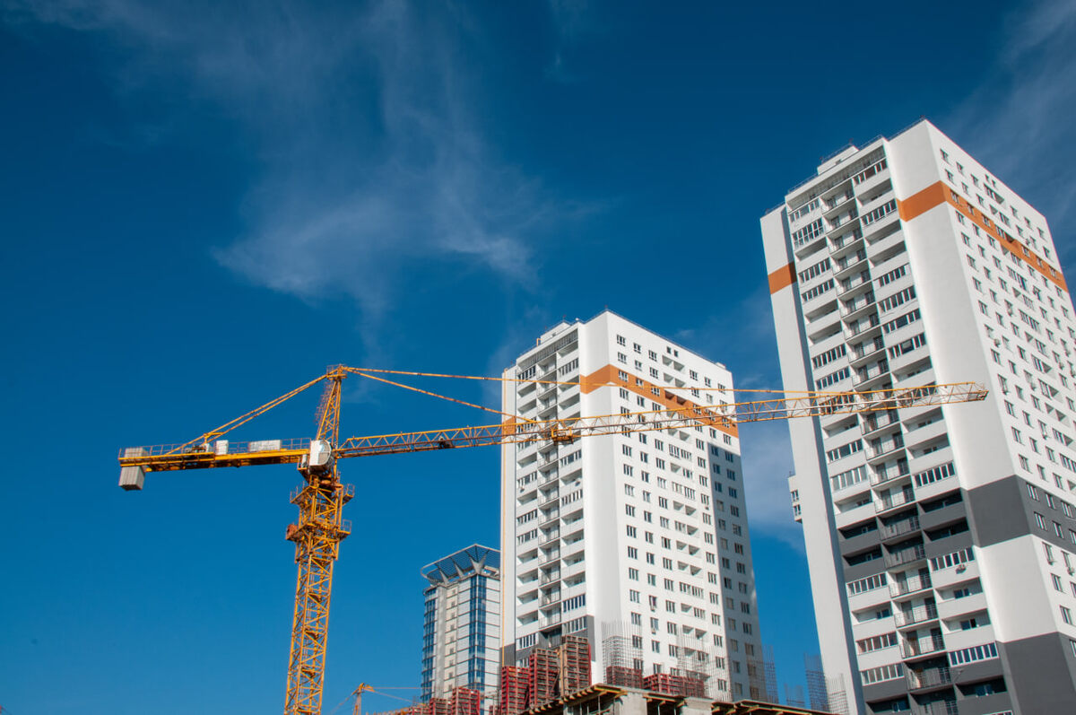 Рыночные ипотечные ставки по-прежнему держатся на уровне 21–23 % годовых.  Фото: Фото: ФедералПресс / Светлана Возмилова