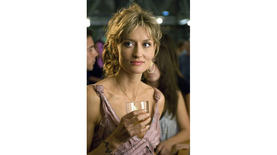 Наташа Макэлхоун в роли Карен ван дер Бик. Кадр из сериала «Блудливая Калифорния».📷Фото: Showtime