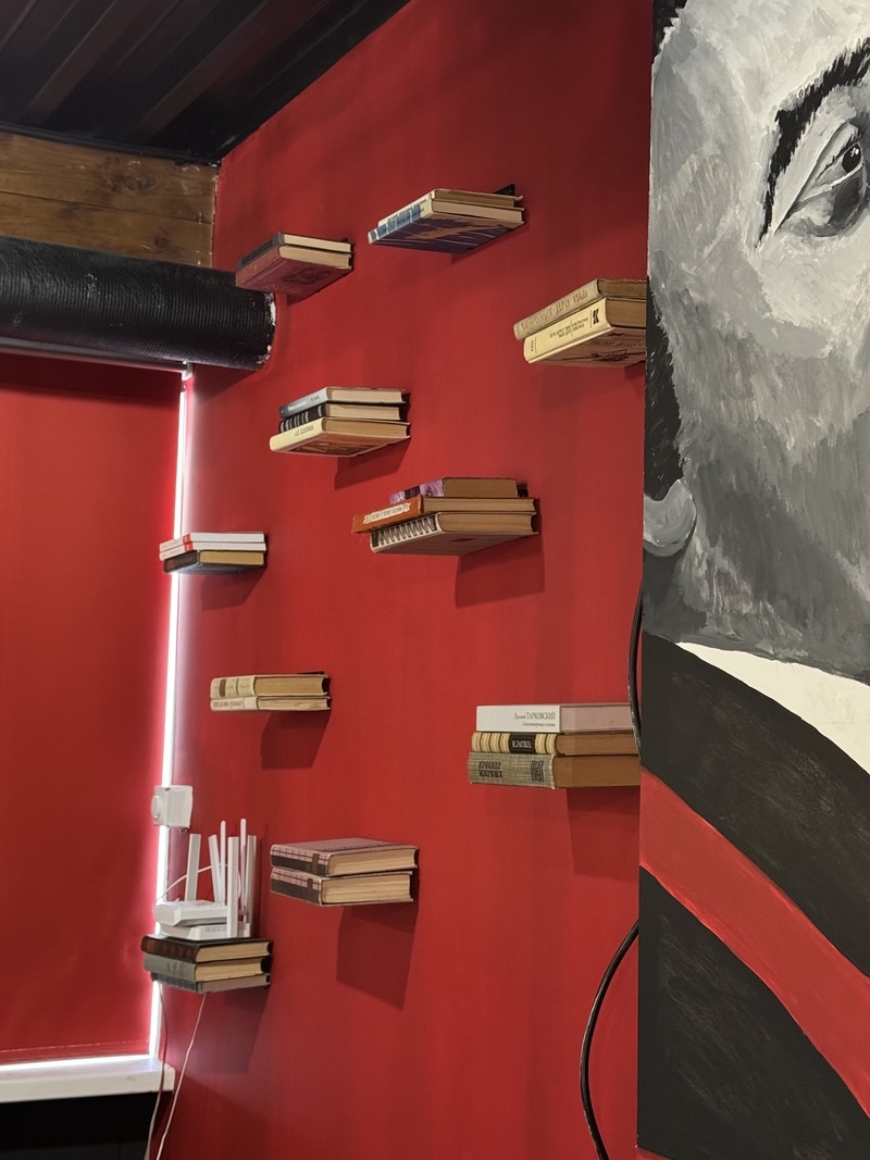 Листайте вправо, чтобы увидеть больше изображений