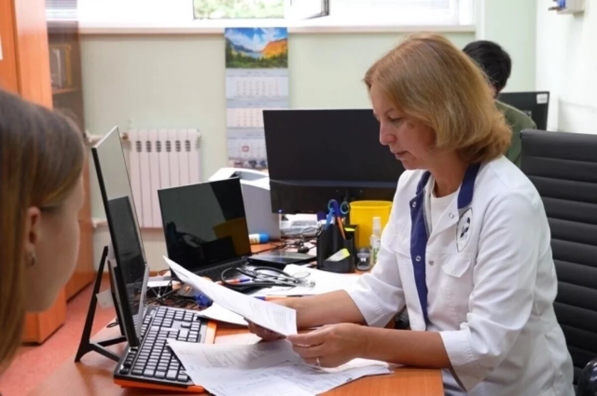    Ведущие ревматологи принимают камчатцев до 10 августа по инициативе Яровой