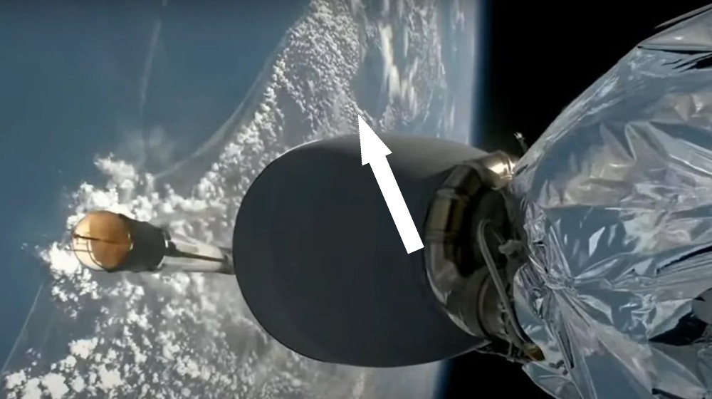    Космическая миссия SpaceX тайно привезла опасные бактерии на МКС