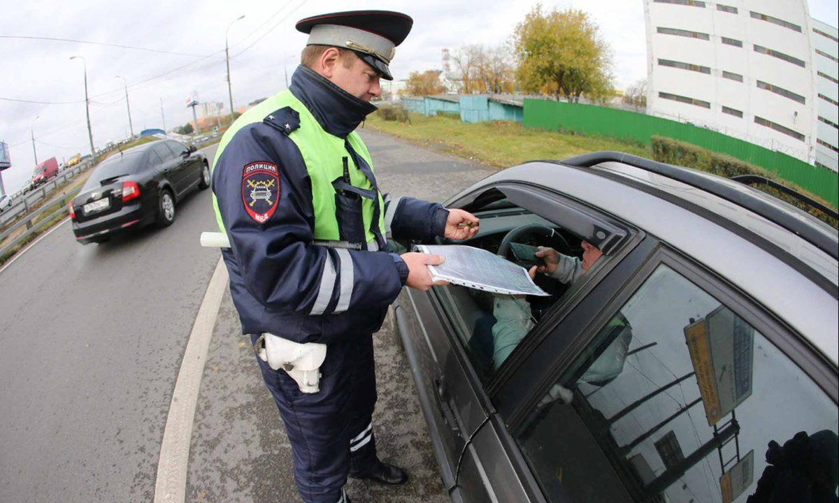 Фото заимствовано - https://journal.ab-club.ru/news/gibdd-vyyavilo-pochti-500-tysyach-pokojnikov-za-rulem/